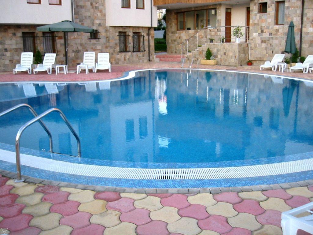 Apartments In Complex Chateau Nessebar Свети-Влас Экстерьер фото